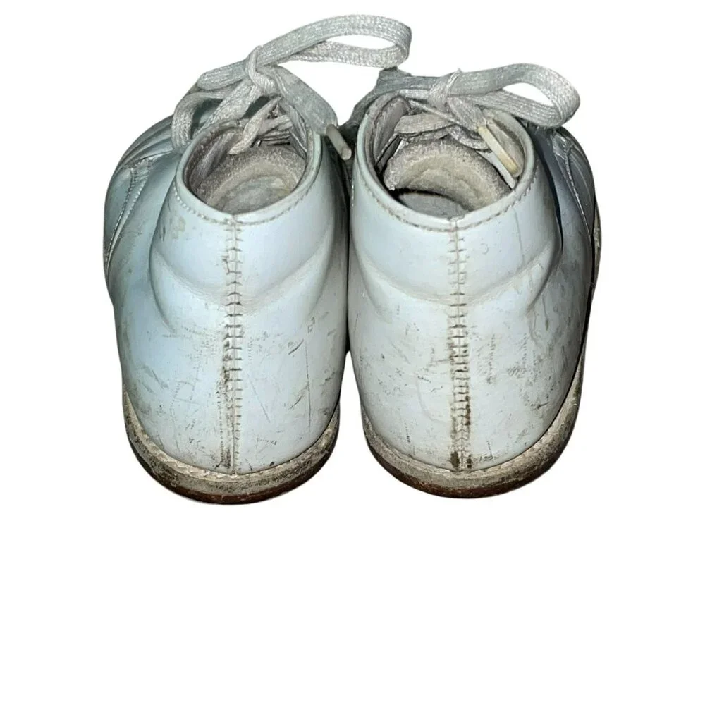 Vintage Buster Brown Walking Shoes 5/6? Used White *Lots of Wear
